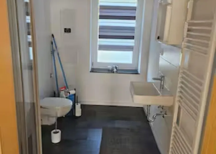 דירה Schoene Vollausgestattete Monteurs- Gaestewohnung Naehe Raffinerie Leuna Und Geiseltalsee 0302